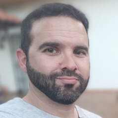 Dr. Antonio Fernández García